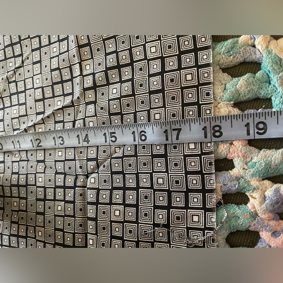 4 pieces of fabric - can be used for patching jeans, jackets, shirts, anything - Picture 12 of 16